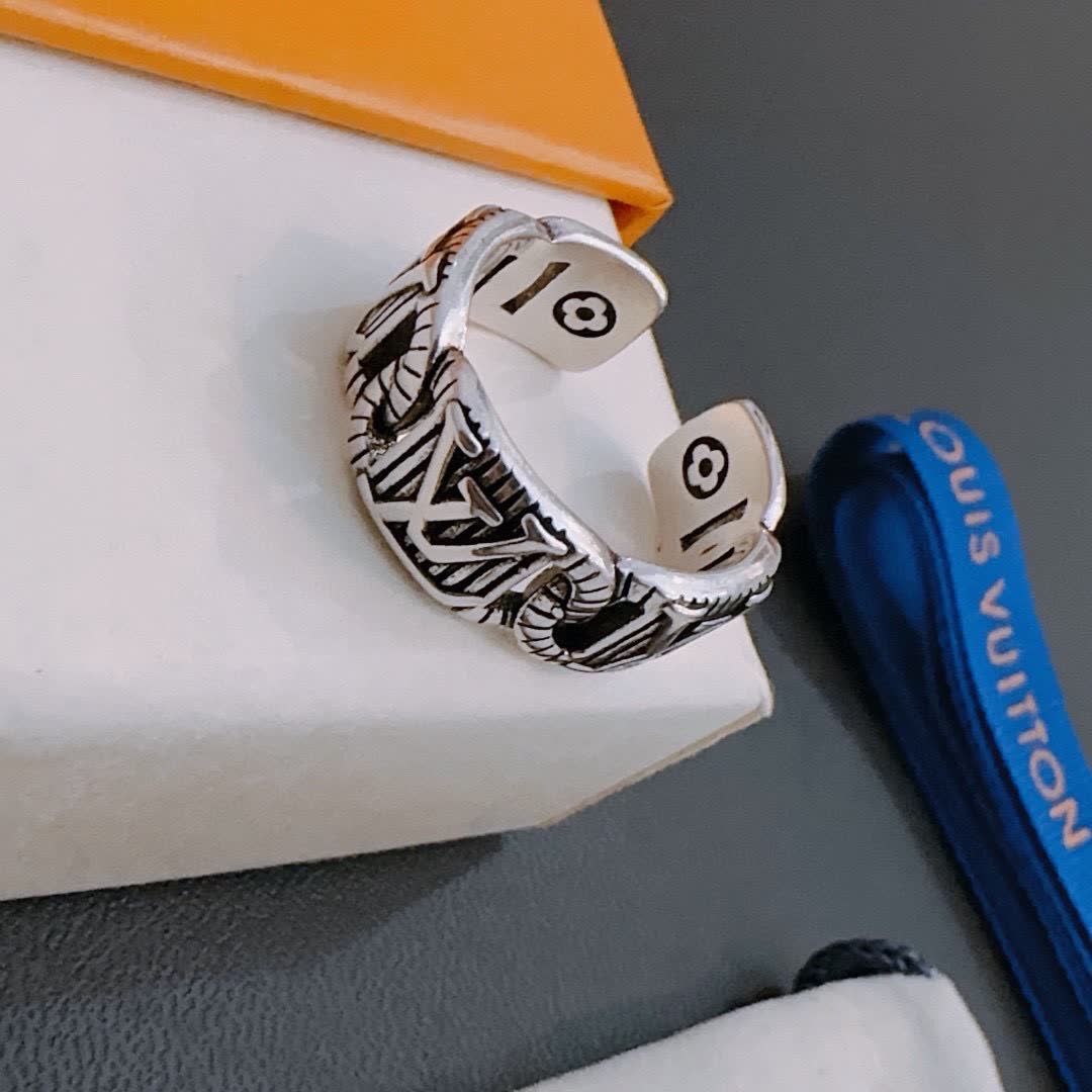 Louis Vuitton Silver Ring